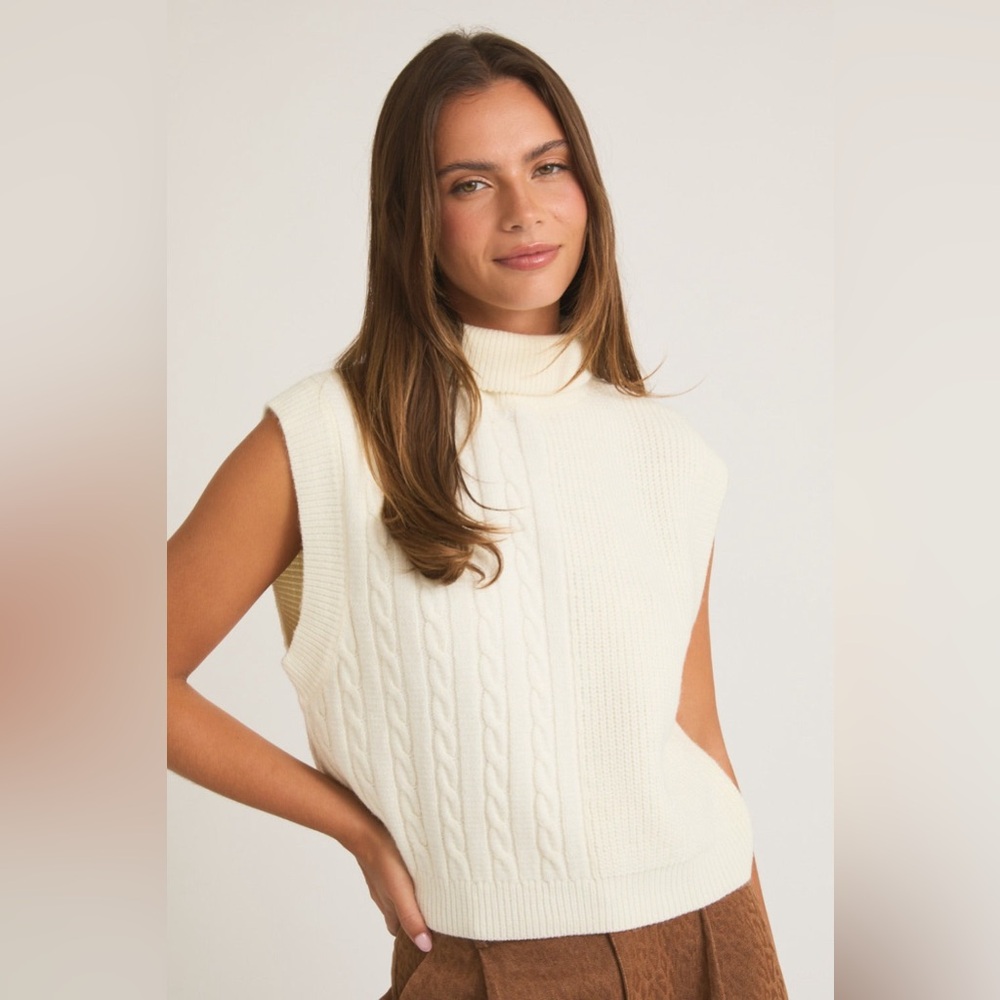Ribbed & Cable Knit Turtleneck Sweater Vest - Le Lis
